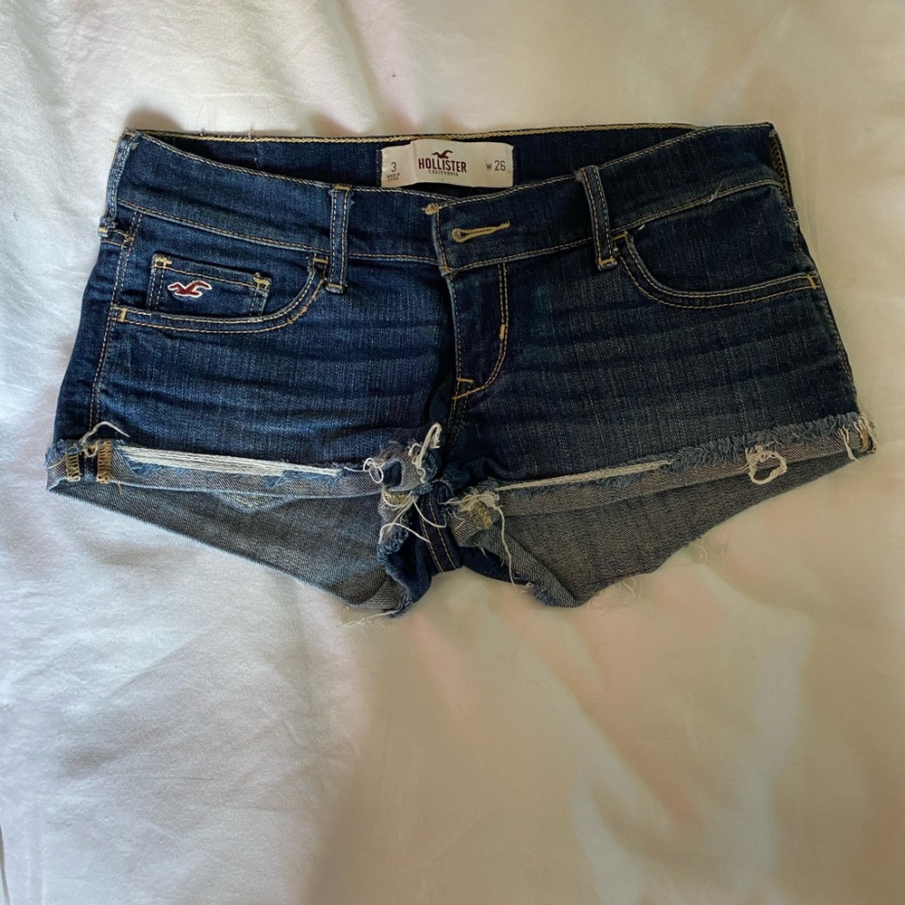 Hollister Low Rise Shortie Shorts